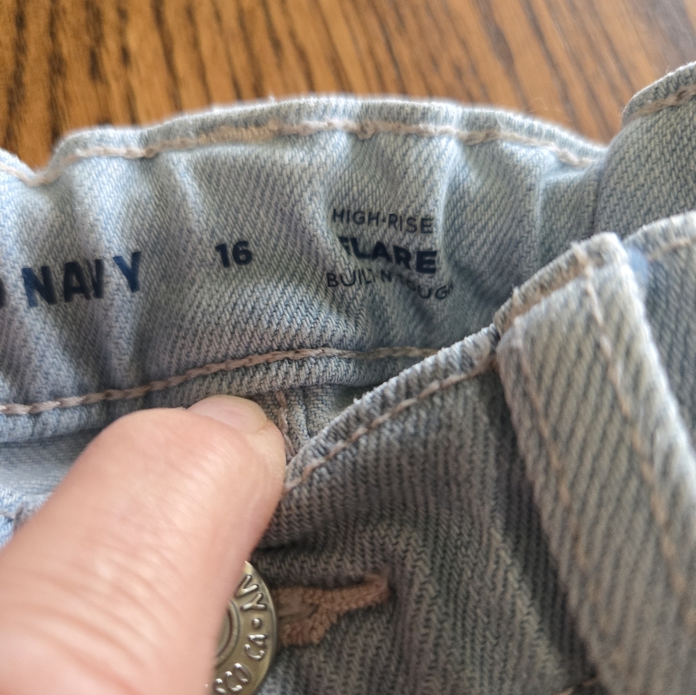 Jeans - Picture 3 of 4